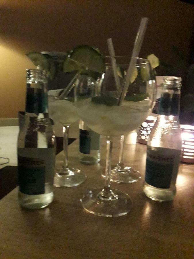 Maas&Mechelen B&B Massage & Wellness マースメヘレン エクステリア 写真